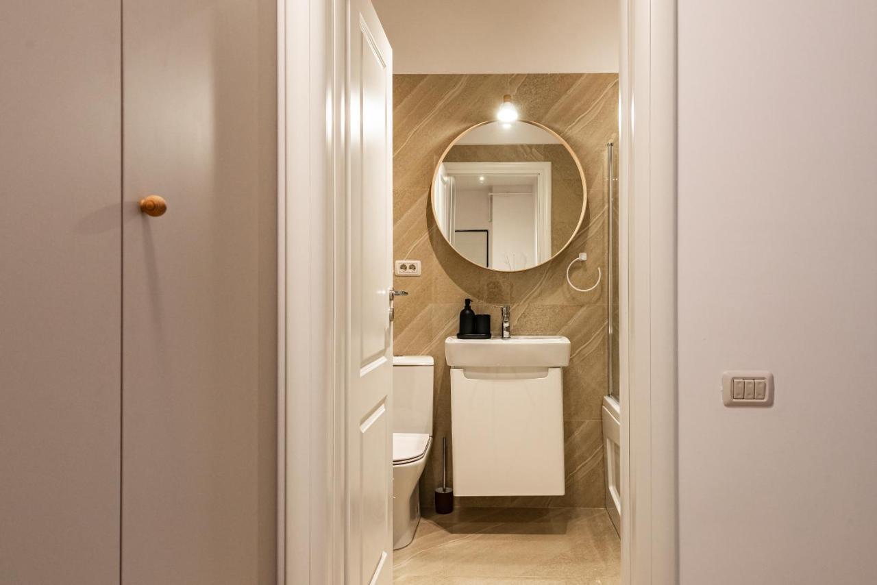 Central Spacious Apartment 506 Bucharest Luaran gambar